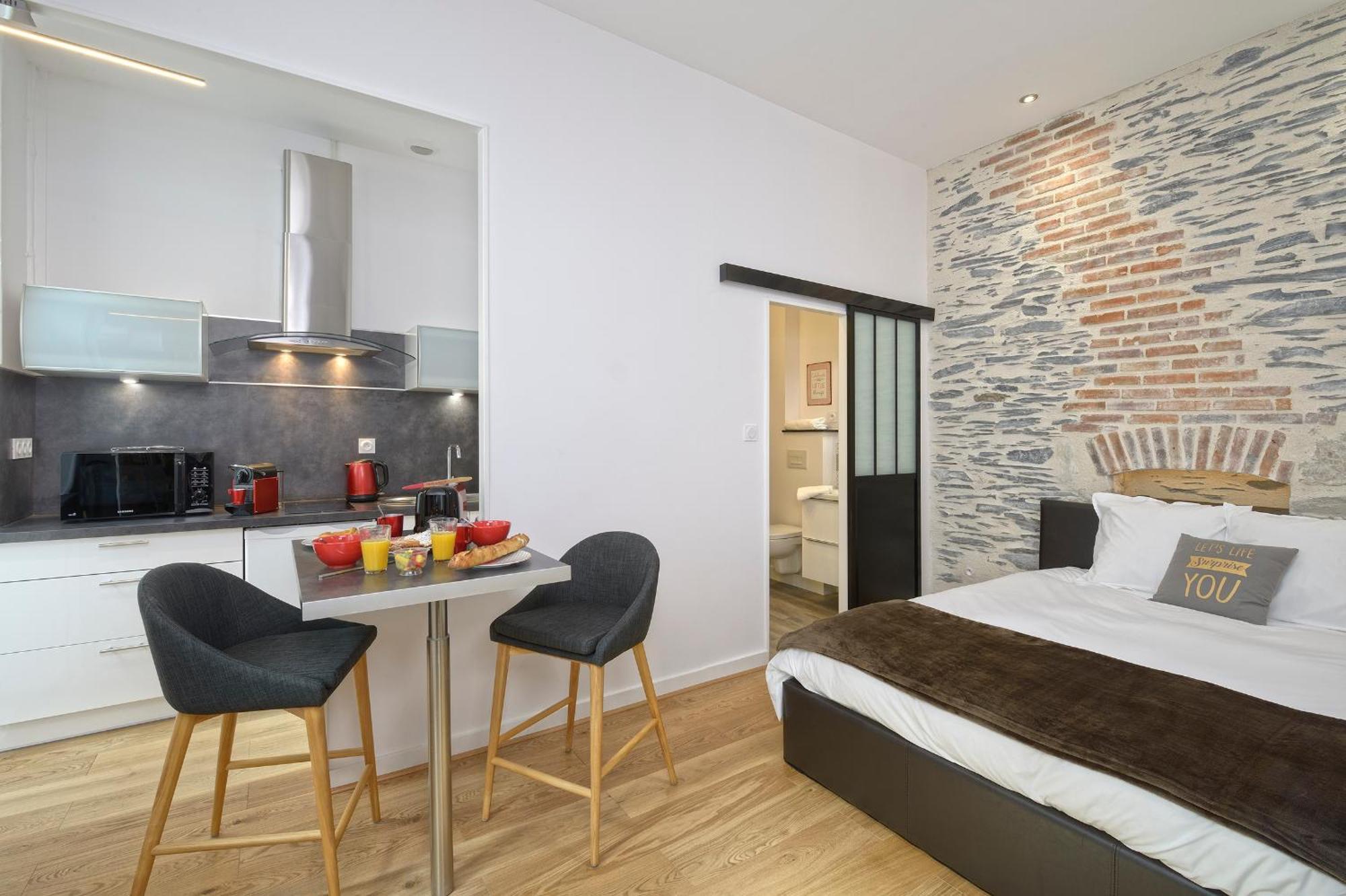 Apartment Hyper Centre Rue Valdemaine